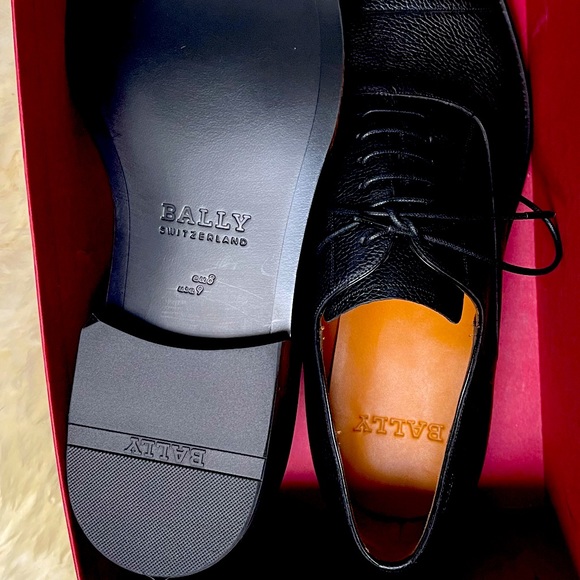 Brand New BALLY dress shoes size 9✨